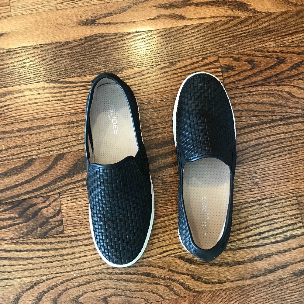 Slip on sneakers